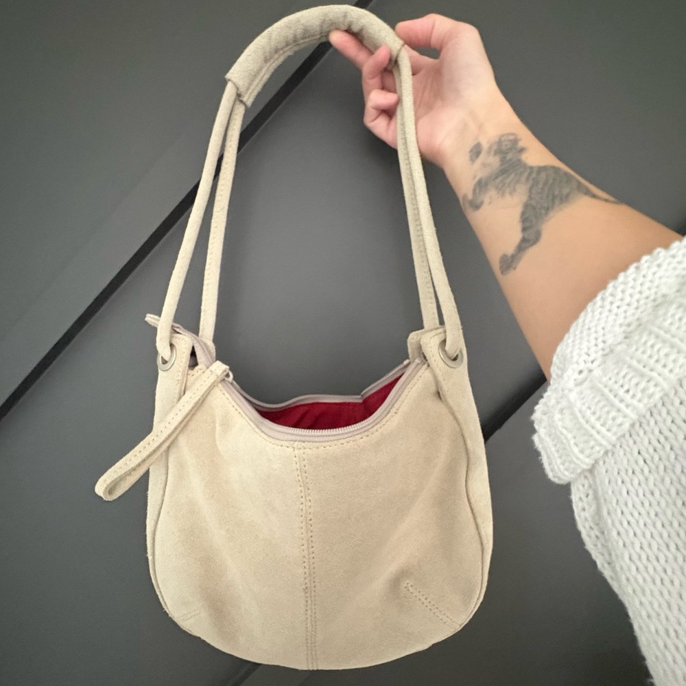 ECCO Vintage Suede Crescent Hobo Bag | Scandinavian Minimalist Design